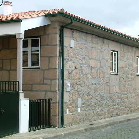 Casa D Toninha - Casas De Campo - Turismo Espaco Rural - Al Sernancelhe Buitenkant foto