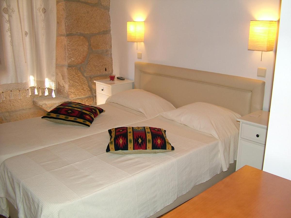 Casa D Toninha - Casas De Campo - Turismo Espaco Rural - Al Sernancelhe Buitenkant foto