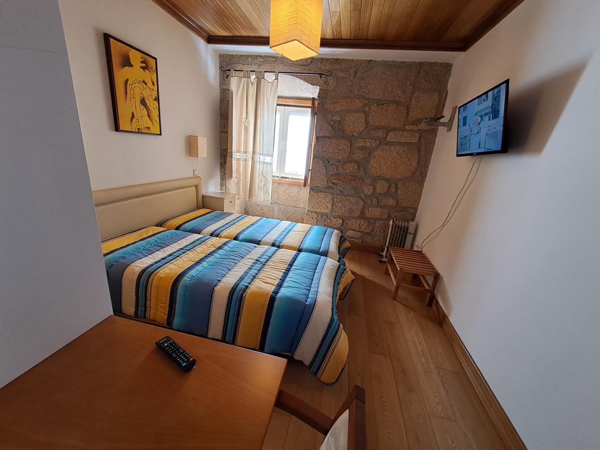 Casa D Toninha - Casas De Campo - Turismo Espaco Rural - Al Sernancelhe Buitenkant foto
