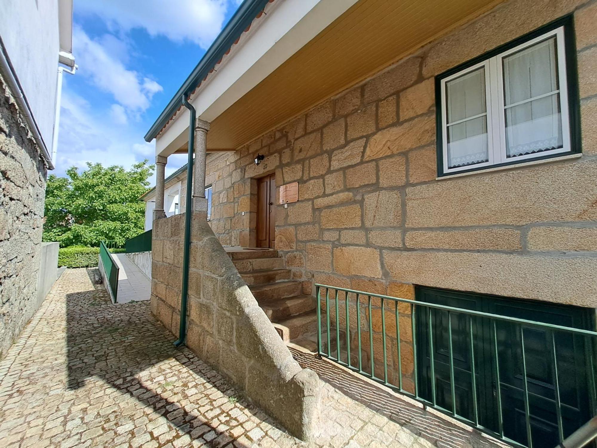 Casa D Toninha - Casas De Campo - Turismo Espaco Rural - Al Sernancelhe Buitenkant foto